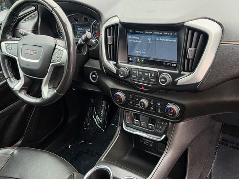 Used 2018 GMC Terrain SLT AWD/4WD image 30