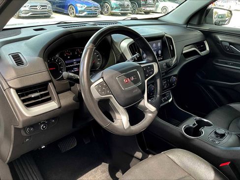 Used 2022 GMC Terrain SLT w/ Elevation Edition image 17