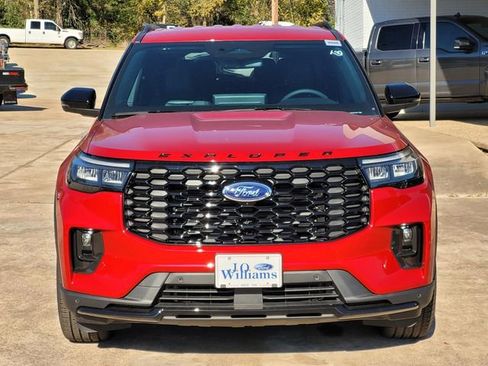 New 2026 Ford Explorer ST-Line w/ ST-Line Street Pack RWD image 2