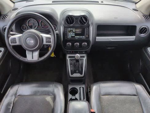 Used 2017 Jeep Compass Latitude AWD/4WD image 15