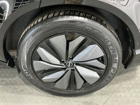 Used 2023 Nissan Ariya FWD image 44