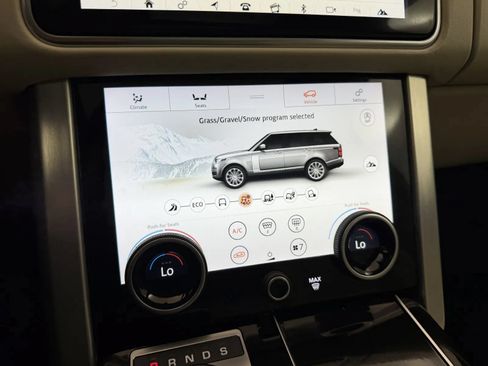 Used 2020 Land Rover Range Rover HSE AWD/4WD image 32