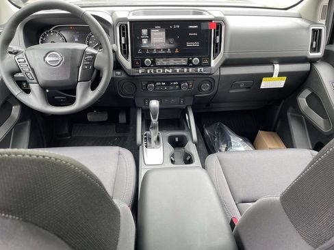 New 2026 Nissan Frontier SV w/ SV Convenience Package RWD image 13