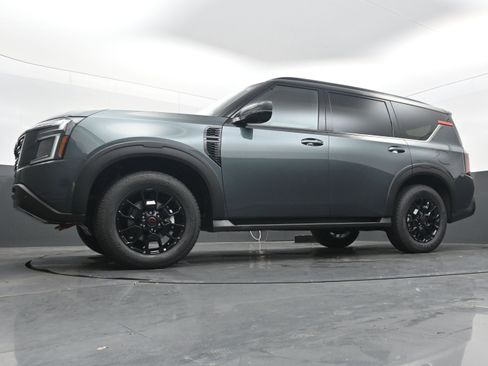New 2025 Nissan Armada PRO-4X image 25