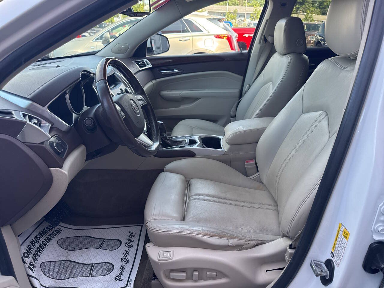 Used 2011 Cadillac SRX Luxury AWD/4WD image 13