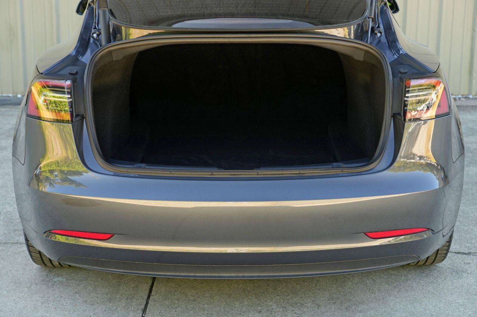 Used 2023 Tesla Model 3 Standard Range RWD image 10