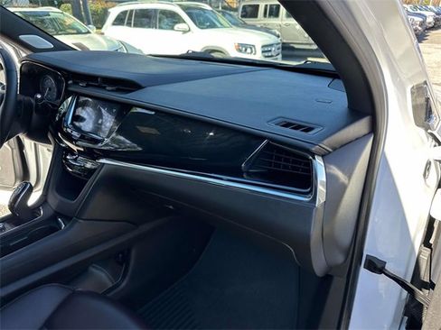 Used 2020 Cadillac XT6 Premium Luxury image 26