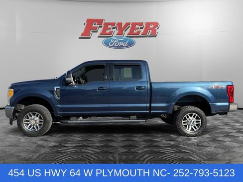 Used 2017 Ford F250 Lariat AWD/4WD image 2