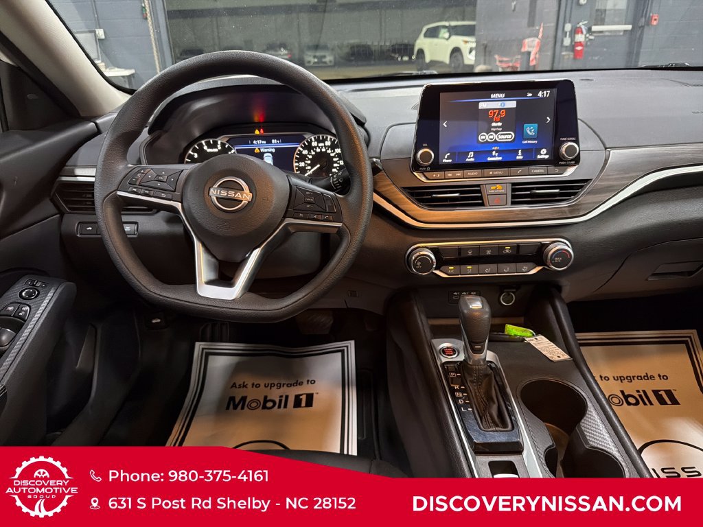 Certified 2025 Nissan Altima 2.5 SV AWD/4WD image 32