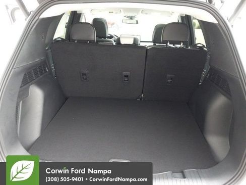 New 2025 Ford Escape SE w/ PHEV Premium Package FWD image 32