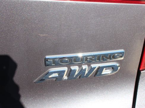 Used 2017 Honda Pilot Touring image 10