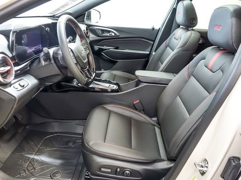 New 2026 Chevrolet Trax RS image 9