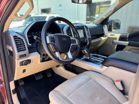 Used 2016 Ford F150 Lariat RWD image 9
