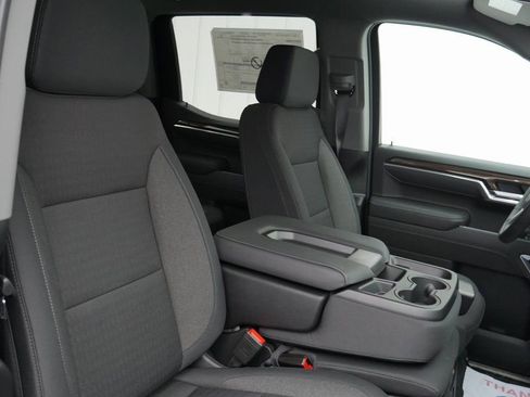 New 2026 Chevrolet Silverado 1500 LT image 22