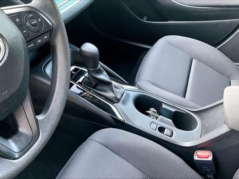 Certified 2025 Toyota Corolla LE w/ Convenience Package FWD image 17