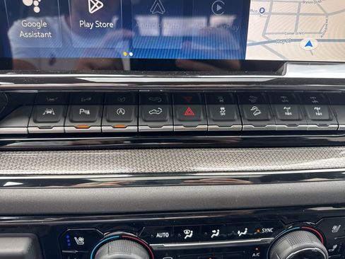 New 2025 Chevrolet Silverado 1500 ZR2 w/ Technology Package image 27