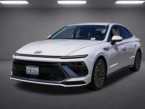 Used 2025 Hyundai Sonata SEL FWD image 8