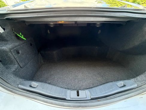 Used 2019 Ford Fusion Titanium FWD image 18