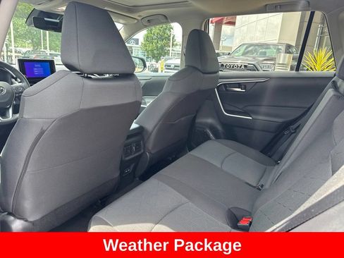 Certified 2024 Toyota RAV4 XLE w/ Convenience Package AWD/4WD image 18