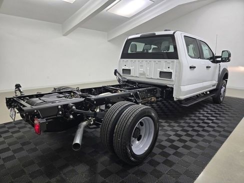 New 2025 Ford F550 4x4 Crew Cab Super Duty image 6