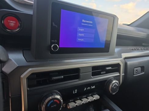 Used 2024 Toyota Tacoma TRD Sport image 8