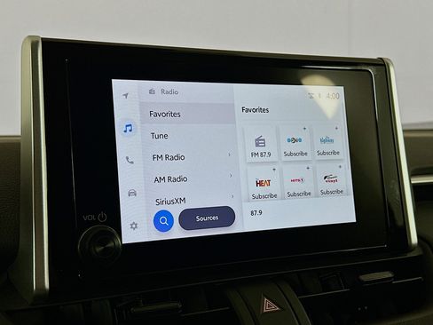 Used 2025 Toyota RAV4 LE image 21