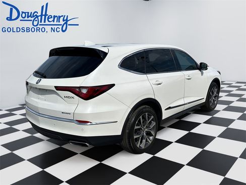 Used 2023 Acura MDX SH-AWD w/ Technology Package image 5