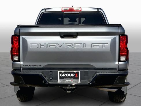 Used 2025 Chevrolet Colorado Trail Boss image 4