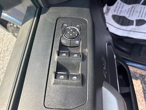 Used 2019 Ford F150 Lariat w/ Equipment Group 502A Luxury AWD/4WD image 26