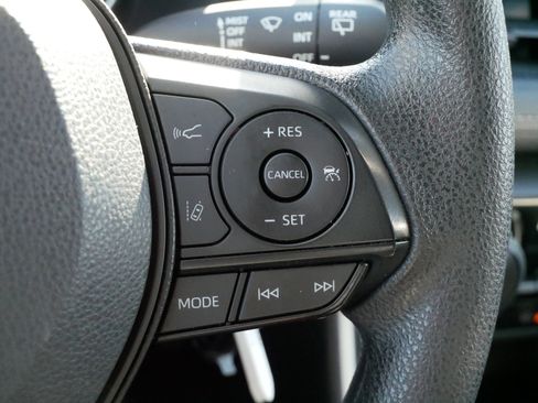 Certified 2024 Toyota RAV4 LE image 25