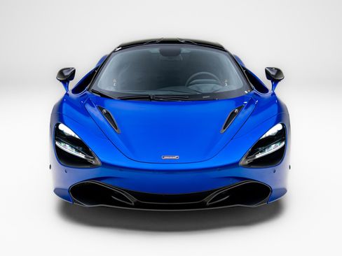 Used 2018 McLaren 720S Performance RWD image 7