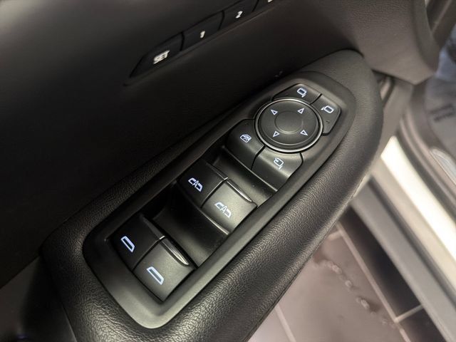 Used 2019 Cadillac XT5 Premium Luxury FWD image 11