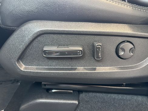 Used 2026 Honda Pilot EX-L image 14