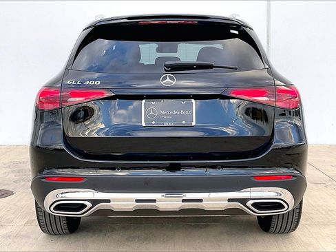 Certified 2026 Mercedes-Benz GLC 300 image 4