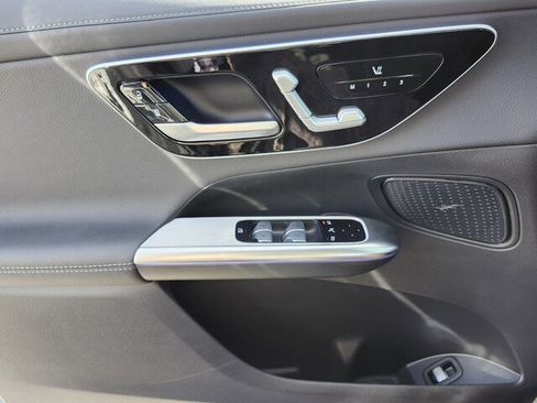 Certified 2025 Mercedes-Benz GLC 300 4MATIC image 26