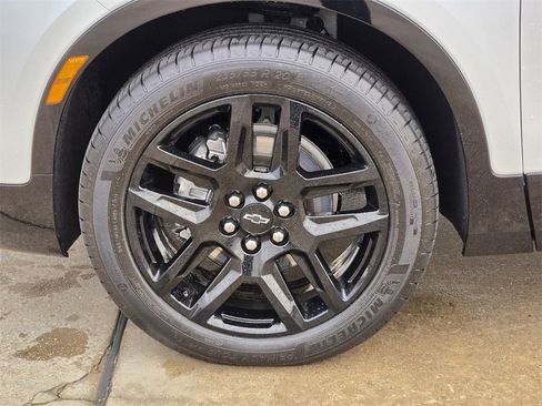 Used 2024 Chevrolet Blazer RS w/ Driver Confidence II Package image 10