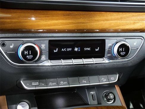 Used 2023 Audi Q5 2.0T Premium Plus w/ Premium Plus Package image 20