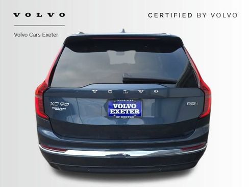 Certified 2025 Volvo XC90 B5 Plus image 8