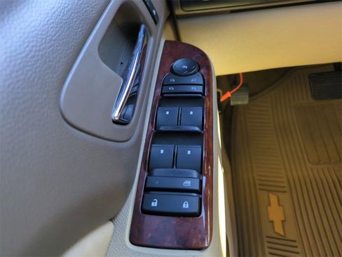 Used 2013 Chevrolet Suburban LT w/ All-Star Edition image 14