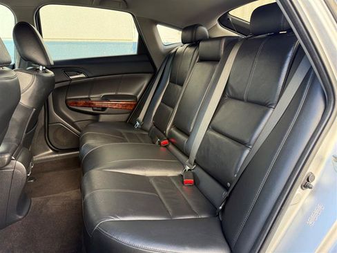 Used 2010 Honda Crosstour EX-L image 31