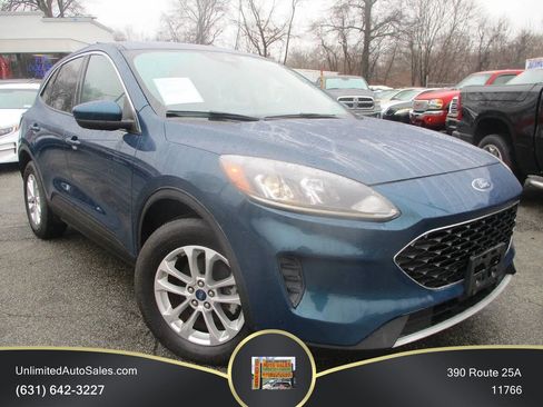 Used 2020 Ford Escape SE AWD/4WD image 1