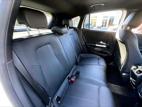 Used 2023 Mercedes-Benz GLA 250 image 20