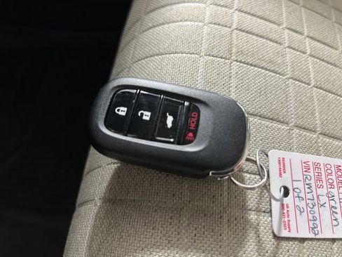Used 2024 Honda HR-V LX image 26