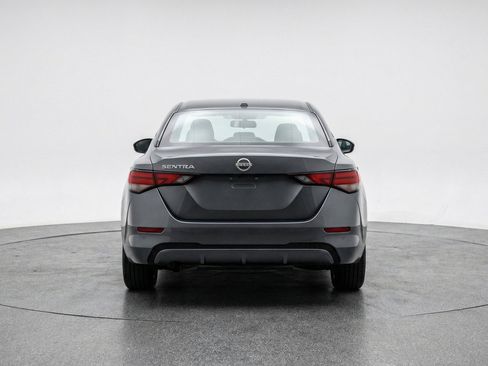 Used 2025 Nissan Sentra SV FWD image 7