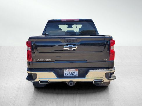 Used 2024 Chevrolet Silverado 1500 LT w/ Z71 Off-Road Package AWD/4WD image 5