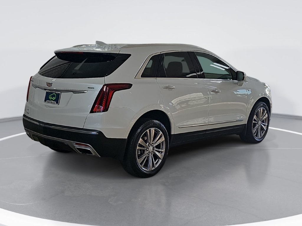 Used 2024 Cadillac XT5 Premium Luxury w/ LPO, Floor Liner Package AWD/4WD image 3
