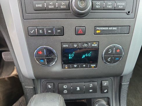 Used 2011 Chevrolet Traverse LT w/ LPO, 'HIT The Road' Package FWD image 24