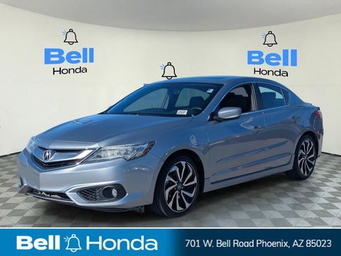 Used 2016 Acura ILX image 1