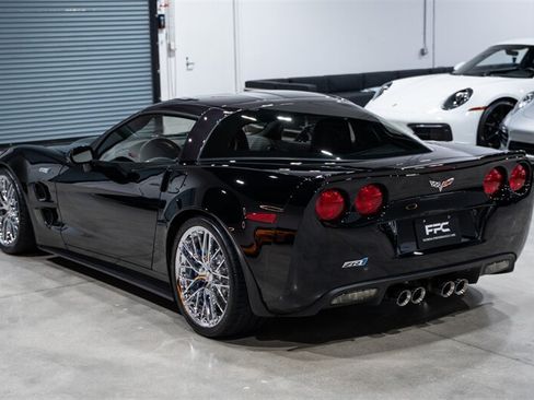 Used 2011 Chevrolet Corvette ZR1 w/ Preferred Equipment Group RWD image 4