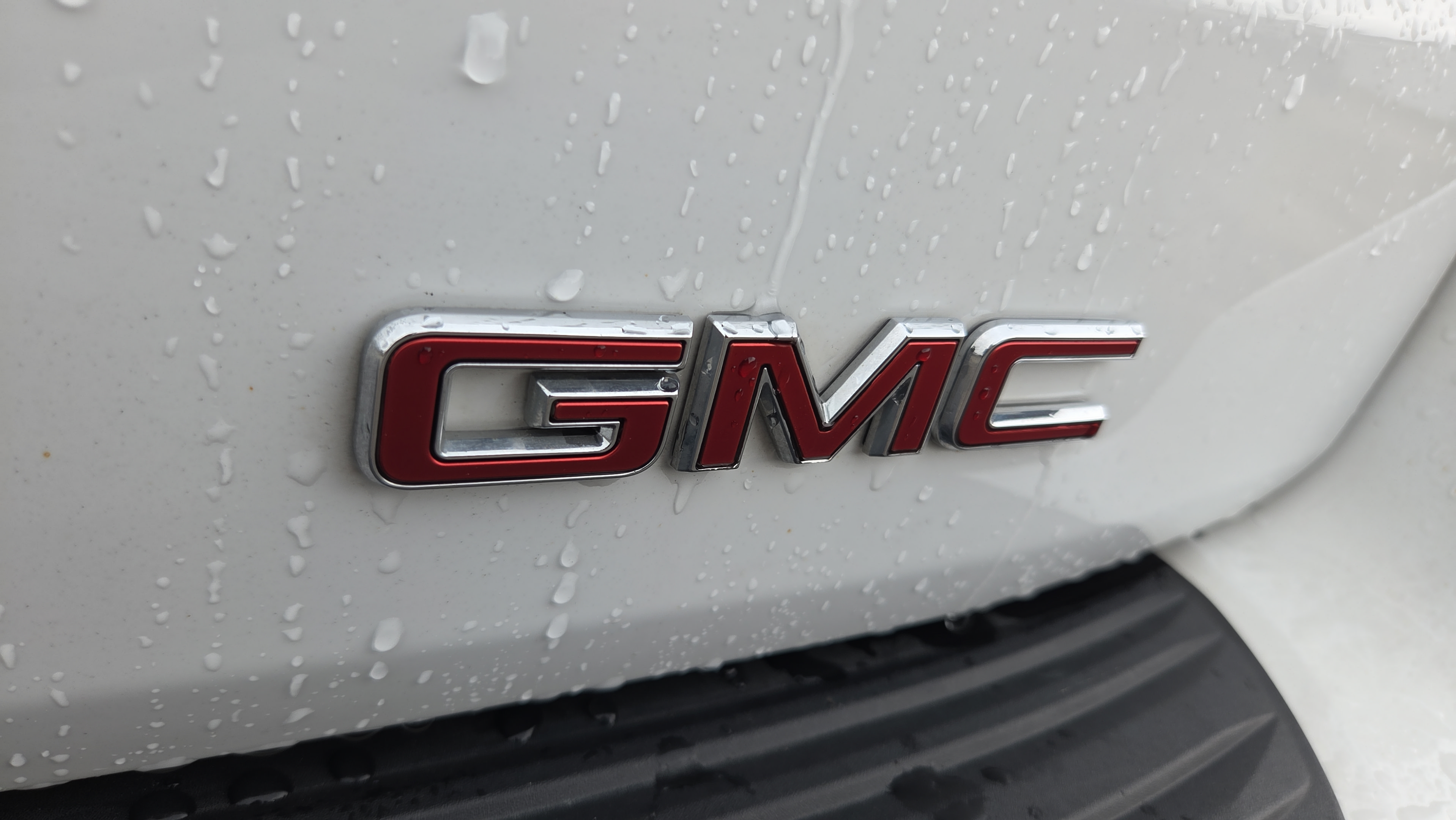 Used 2025 GMC Yukon XL Denali AWD/4WD image 15